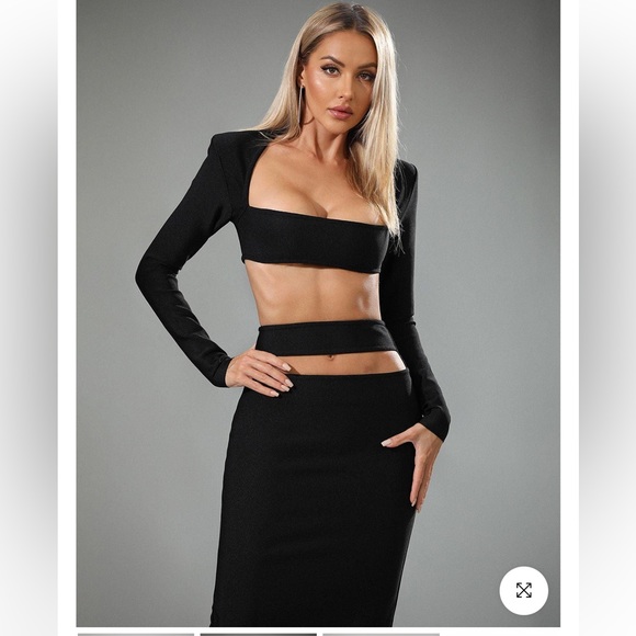 Brand NEW elegant 2 pieces set LAST PRICE! - Picture 4 of 6